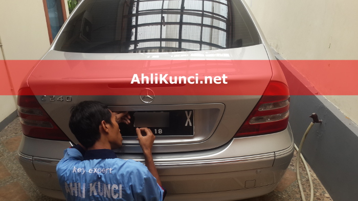 Ahli Kunci Mobil Semarang