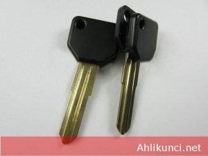 kunci Kosong Untuk Daihatsu Transponder